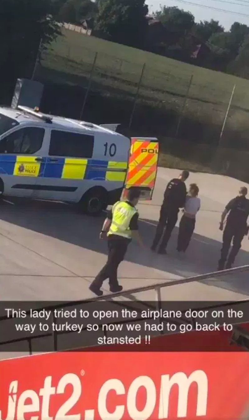 Bildkälla: TheSun Bildkälla: TheSun